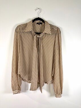 Lulu's Beige Geo Print Long-Sleeve Button-Up Shirt